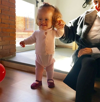 Cecilia y su marido desde