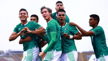México comenzó el torneo con