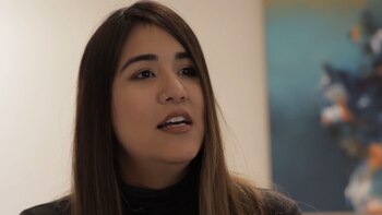 La venezolana logró salir adelante, se especializó en marketing digital y en la actualidad trabaja en una ONG