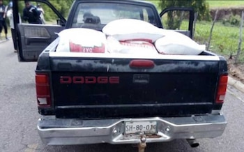 La camioneta en la que viajaba la primera víctima (Foto: Facebook)