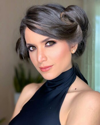 Carmen Muñoz la representante de