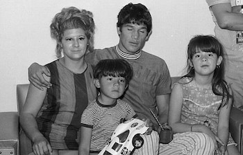 Pelusa, Carlos y dos de