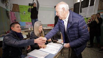 Lavgna fue el primer candidato