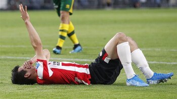 Lozano tuvo que salir debido