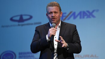 Fernando Pezzimenti brindó su charla sobre: “El banco como socio”