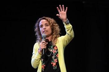 Ornella Medeiro, invitó a los jóvenes a que cada uno encuentre su pasión
