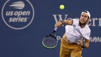 Kyrgios volvió a protagonizar acciones