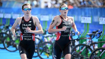 Taylor Brown y Learmonth fueron protagonistas del preolímpico de triatlón femenino que se realizó en Tokio (Crédito: World Triathlon)
