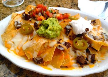 Se le conoce como botanas,