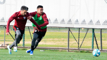 Scocco, concentrado ante Racing; Paulo