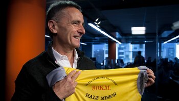 En Infobae con la remera