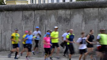 Maratonistas participaron de un homenaje