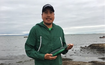 Tyler Ivanoff encontró la botella