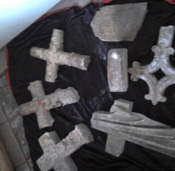 El arrestado también publicó a