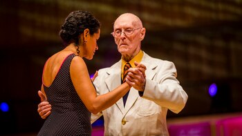 La pareja tanguera en plena