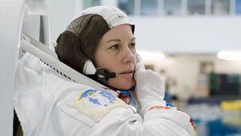 La astronauta Cady Coleman en