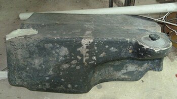 El tanque de combustible del