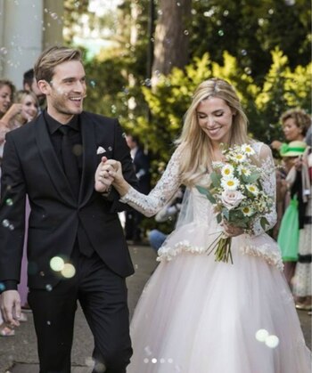 El youtuber anunció su matrimonio