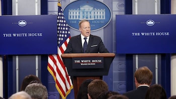 Sean Spicer (AP)