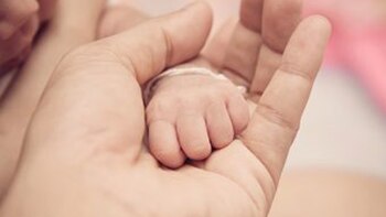 La beba parecía tener 3