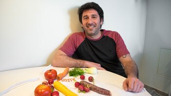 Pérez invirtió USD 100.000 en