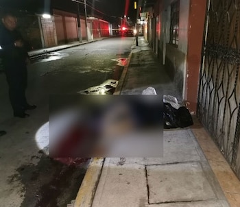 Sandra fue encontrada el martes por la mañana, su cuerpo estaba dentro de una bolsa negra, sin ropa y había sido degollada