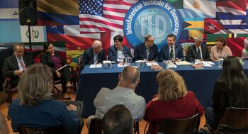 Acompañaron a Sánchez Berzaín (desde