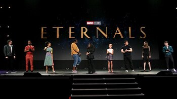 Kit Harrinton y Richard Madden se