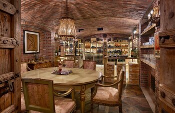 Si bien “Billionaire Mountain” es