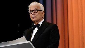 El presidente de la Bienal