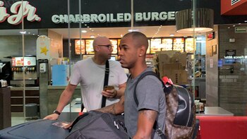 Rolán y su representante, Gerado