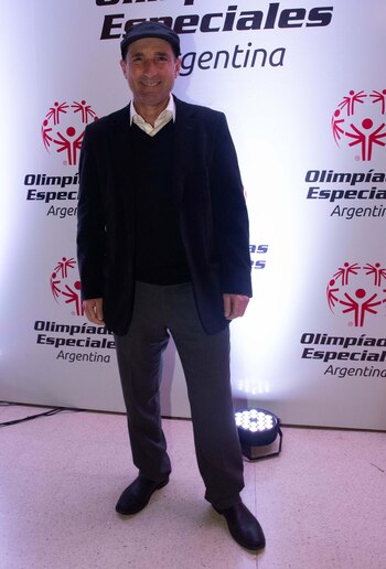 Sergio Vigil, apodado como “Cachito”, es un ex jugador argentino de hockey sobre césped del seleccionado masculino y del Club Ciudad de Buenos Aires