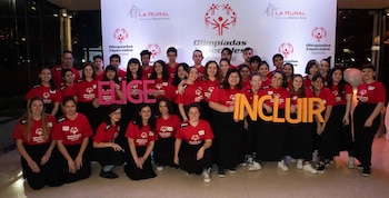 Con el objetivo de recaudar fondos para el fortalecimiento de los Programas Unificados de educación, liderazgo y deporte, para jóvenes con y sin discapacidad, las Olimpíadas Especiales Argentina realizaron su VIII cena anual solidaria