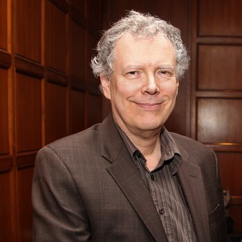 Darrell West, experto en tecnología