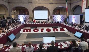 Durante la conferencia matutina de