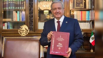 Andrés Manuel López Obrador, con su primer informe de gobierno (Foto: Twitter)