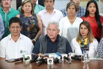 El gobernador de Santa Cruz,