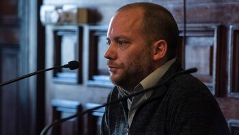 Carrasco, en el banquillo de