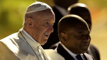 El Papa Francisco es recibido