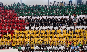 Miles de personas siguieron el