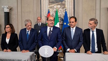 El líder del Partido Democrático,