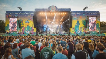 Además de música, Lollapalooza presenta