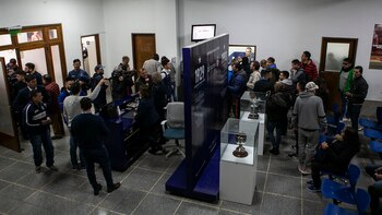 Todos los empleados del club debieron abandonar sus tareas y dedicarse a la inscripción de nuevos afiliados