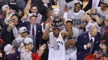 Kawhi Leonard consiguió el anillo con los Toronto en la última temporada de la NBA