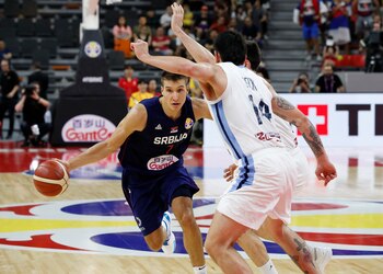 Bogdan Bogdanovic busca dejar en el camino a Gabriel Deck
