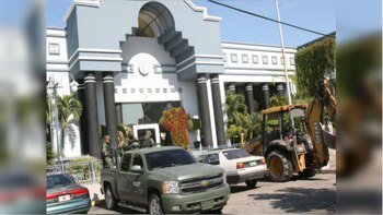 El Ejército y policías civiles