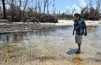 Joseph Darville recorre la costa