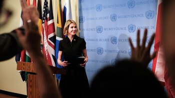 Kelly Craft viene de desempeñarse