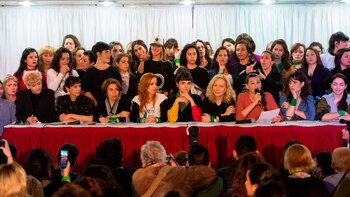 Las actrices leyeron un comunicado