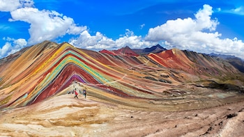 En Perú los festivales marcan ritos antiguos, la vanguardia urbana fomenta la innovación y la naturaleza otorga una espléndida diversidad /// Fotos: Shutterstock